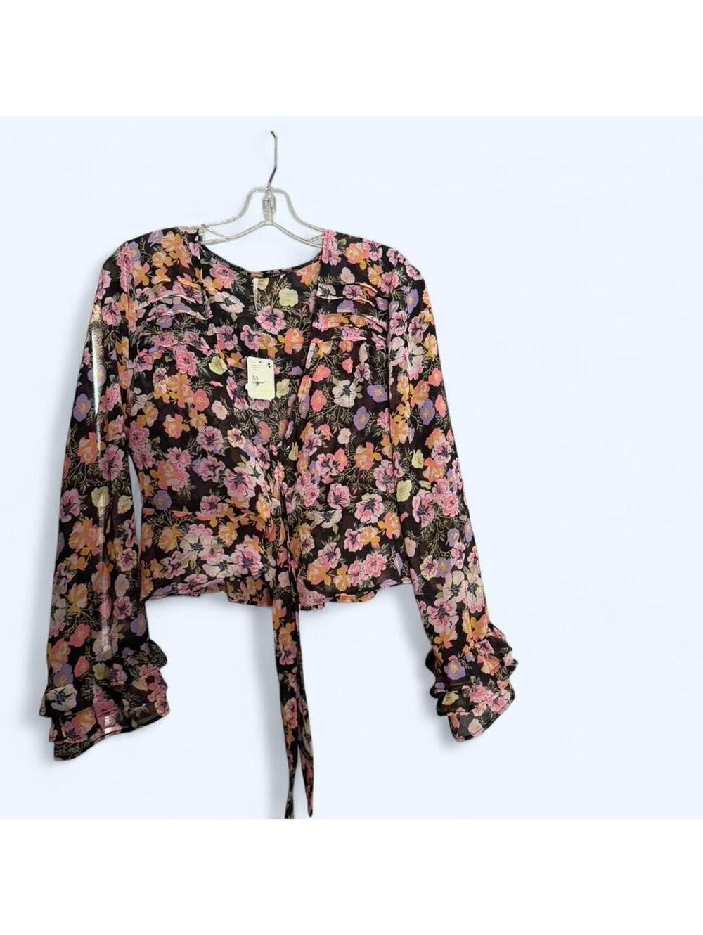 Boho floral print blouse with tie front and ruffled sleeves